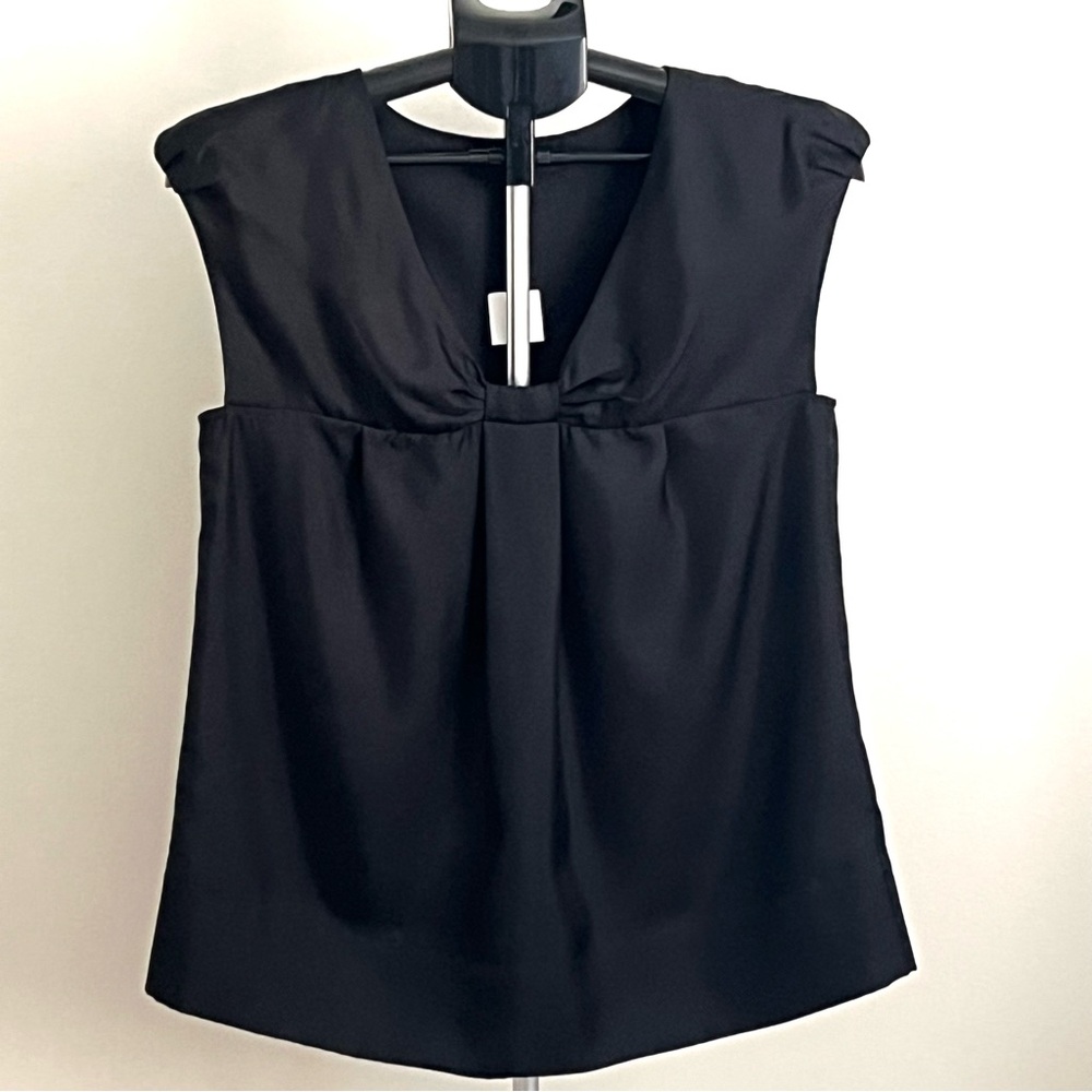 Banana Republic Black Silk Cap Sleeve Top Size Medium NWT